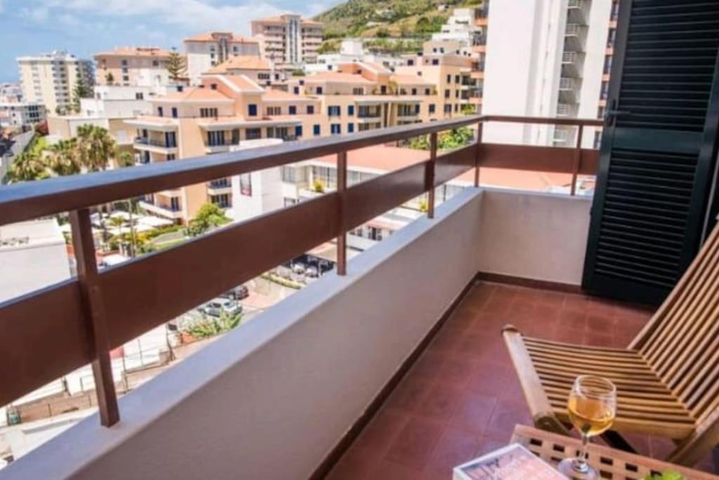 Modern And Cozy Apartment Funchal  Exterior photo